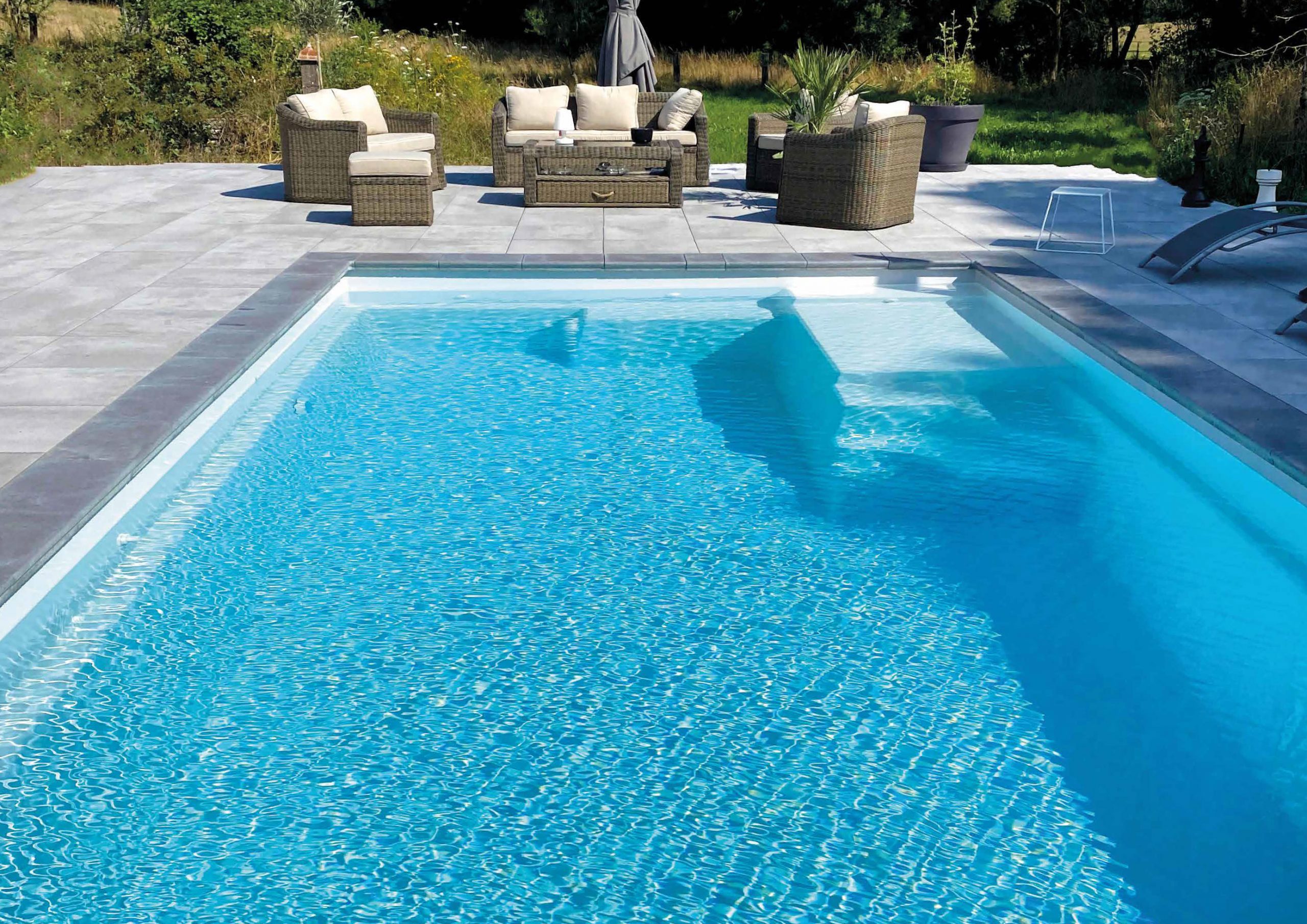 Maia 83 Flat Bottomed Ceramic de Luxe Swimming Pool | Bakewell Pools